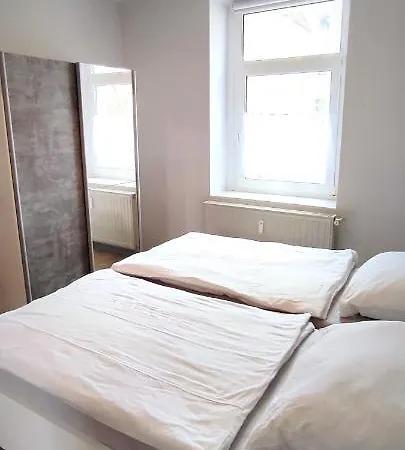 Am Birkenwaeldchen *